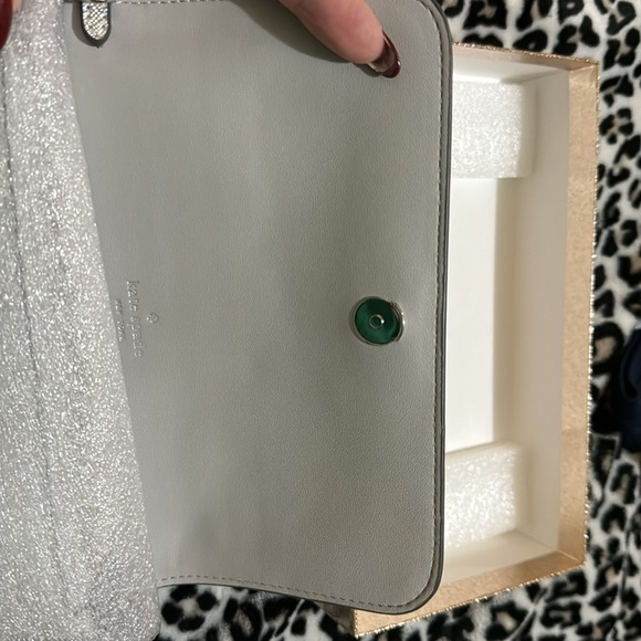 Kate spade boxed medium glitter wristlet wallet - Picture 3 of 5